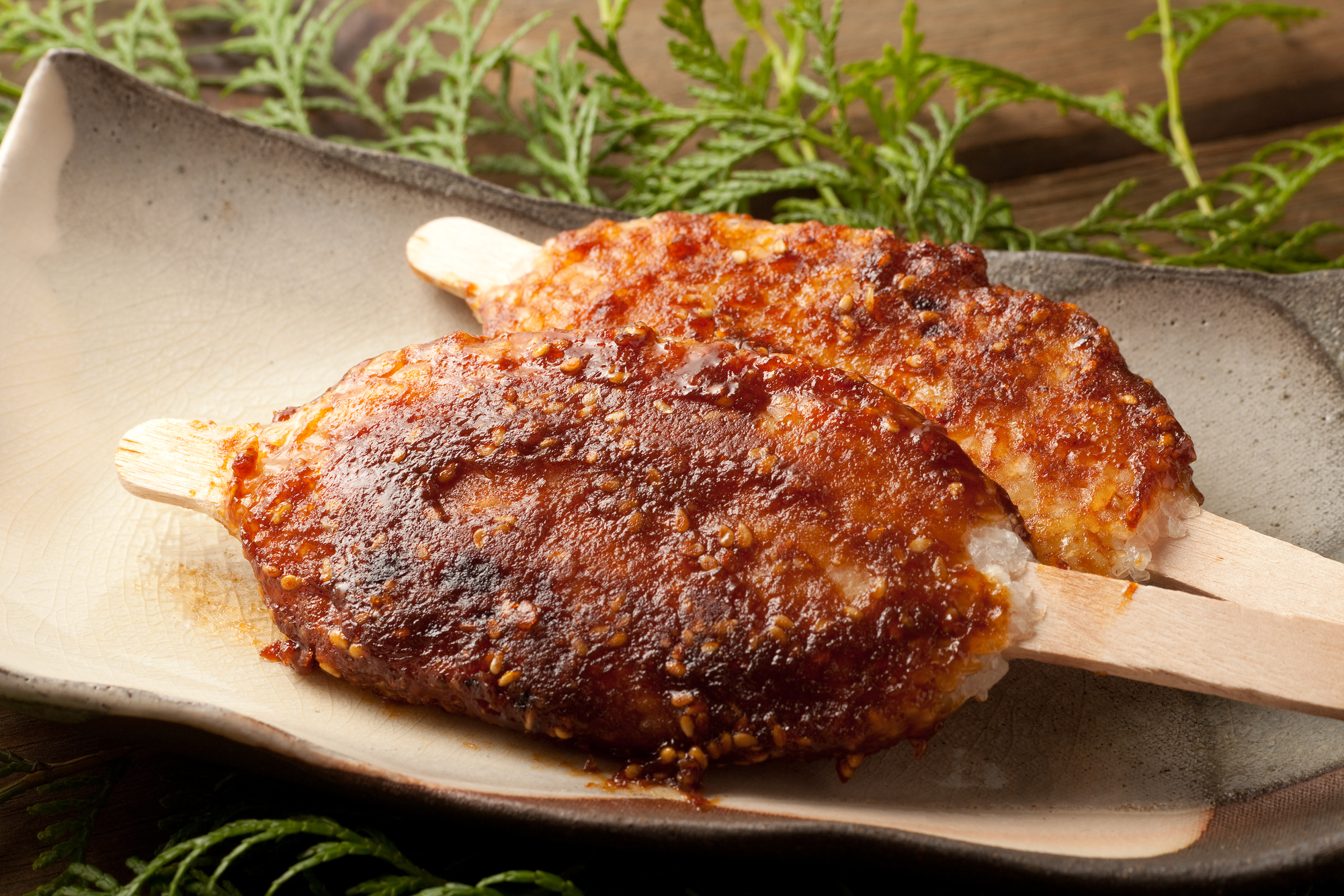 4-2. 品尝乡土风味：朴叶味增、五平饼与飞驒牛