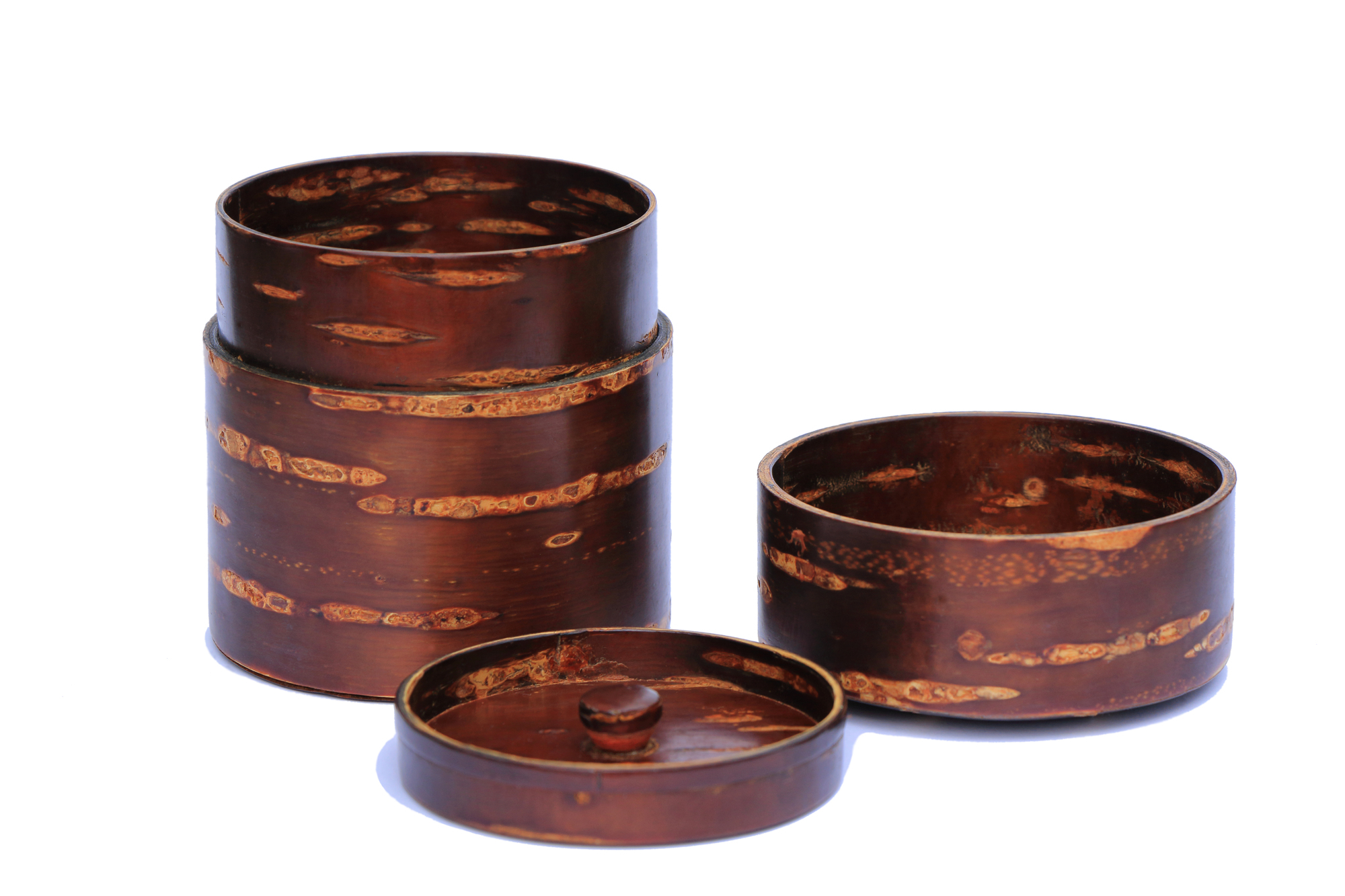 1-3. 山樱树皮诞生的艺术“桦细工”：源于武士手工艺的传统工艺